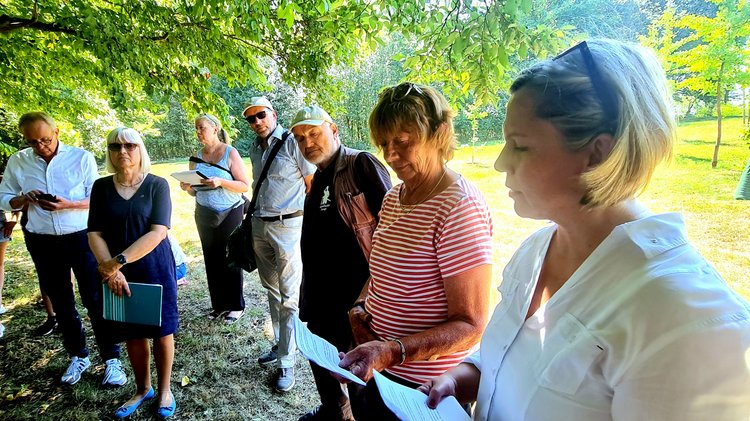 Grußworte von Dr. Gudrun Lies-Benachib, Vertreterin des Lions Clubs, und Stadträtin Heidi Reimann (von rechts)